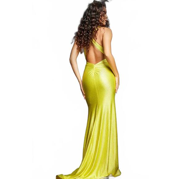 NEW JOVANI plunging neck ruched waist dress in yellow - Picture 2 of 3